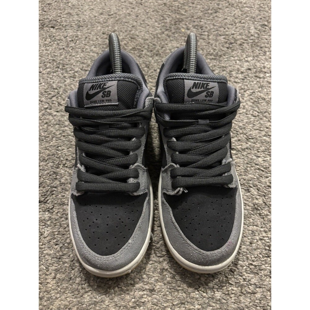 Nike Dunk SB Low Dark Smoke Grey Men’s Size 5 Womens Size 6.5